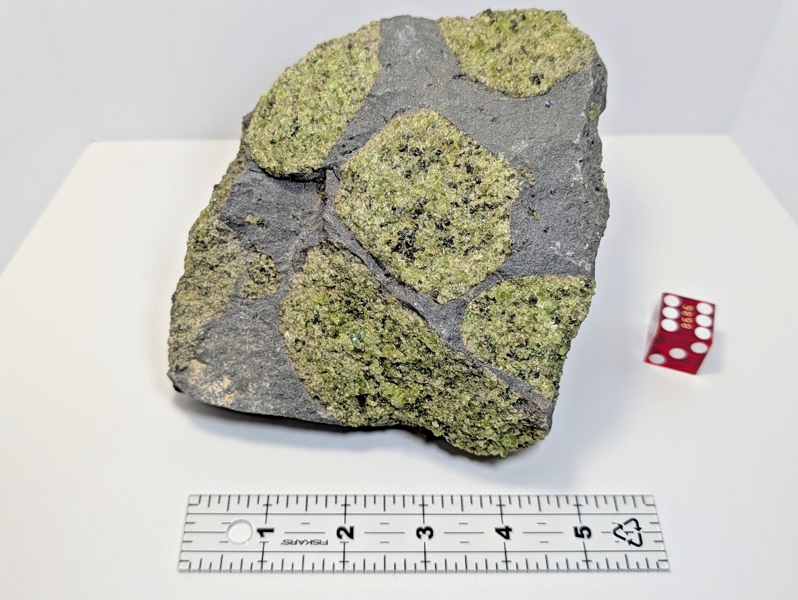 Olivine Peridot Basalt Specimen 2770g San Carlos Arizona 6lb Cabinet Rock Large