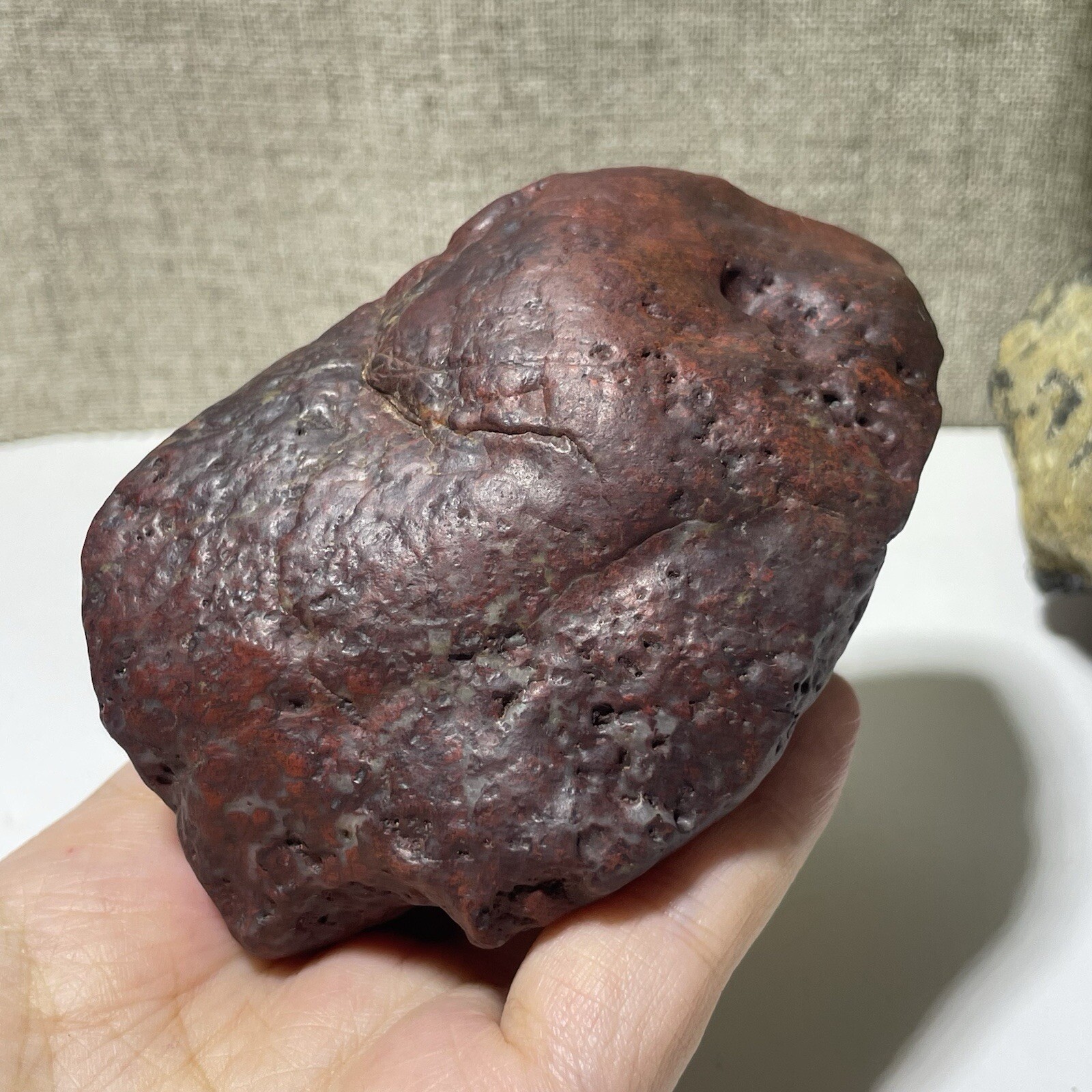 353g Natural Iddingsite meteorite specimen raw stone from China a6698