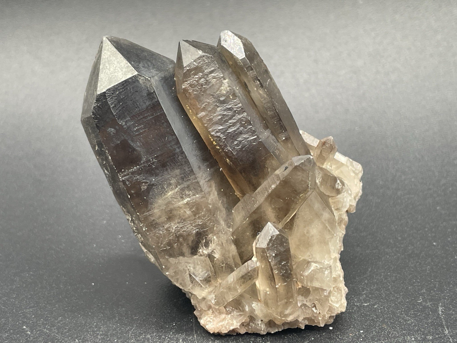 Smoky Quartz Cluster 86g