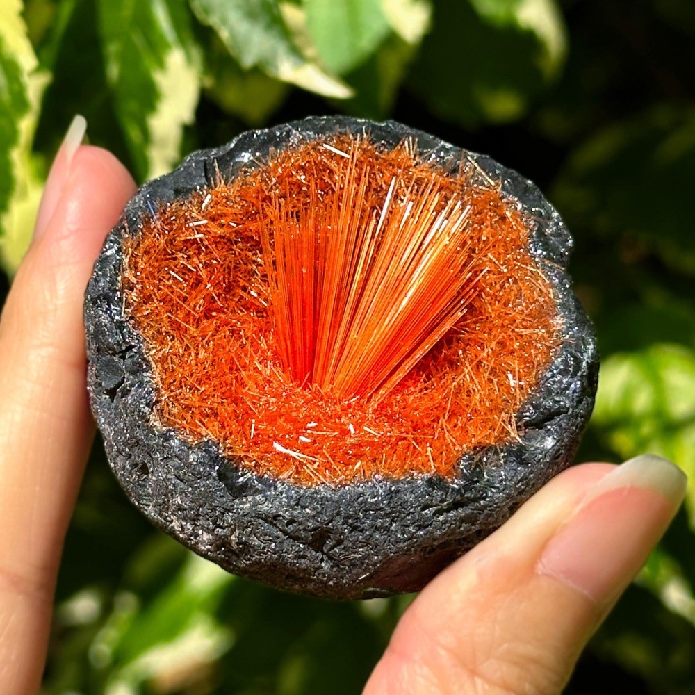 Raw Orange Magnetite Quartz Clusters Goethite Crystal Egg Healing Decor Gift