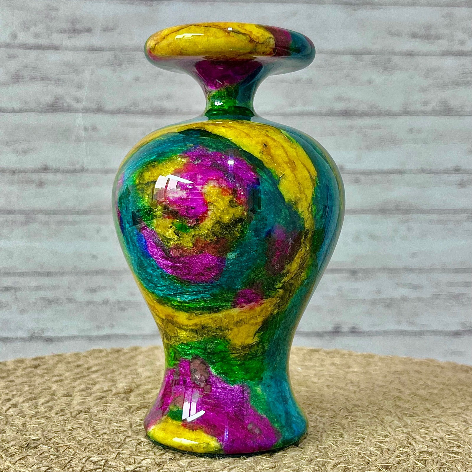 Small Neck Polychrome Jade Vase Single Stem Flower Arrangement Ornament 870 g