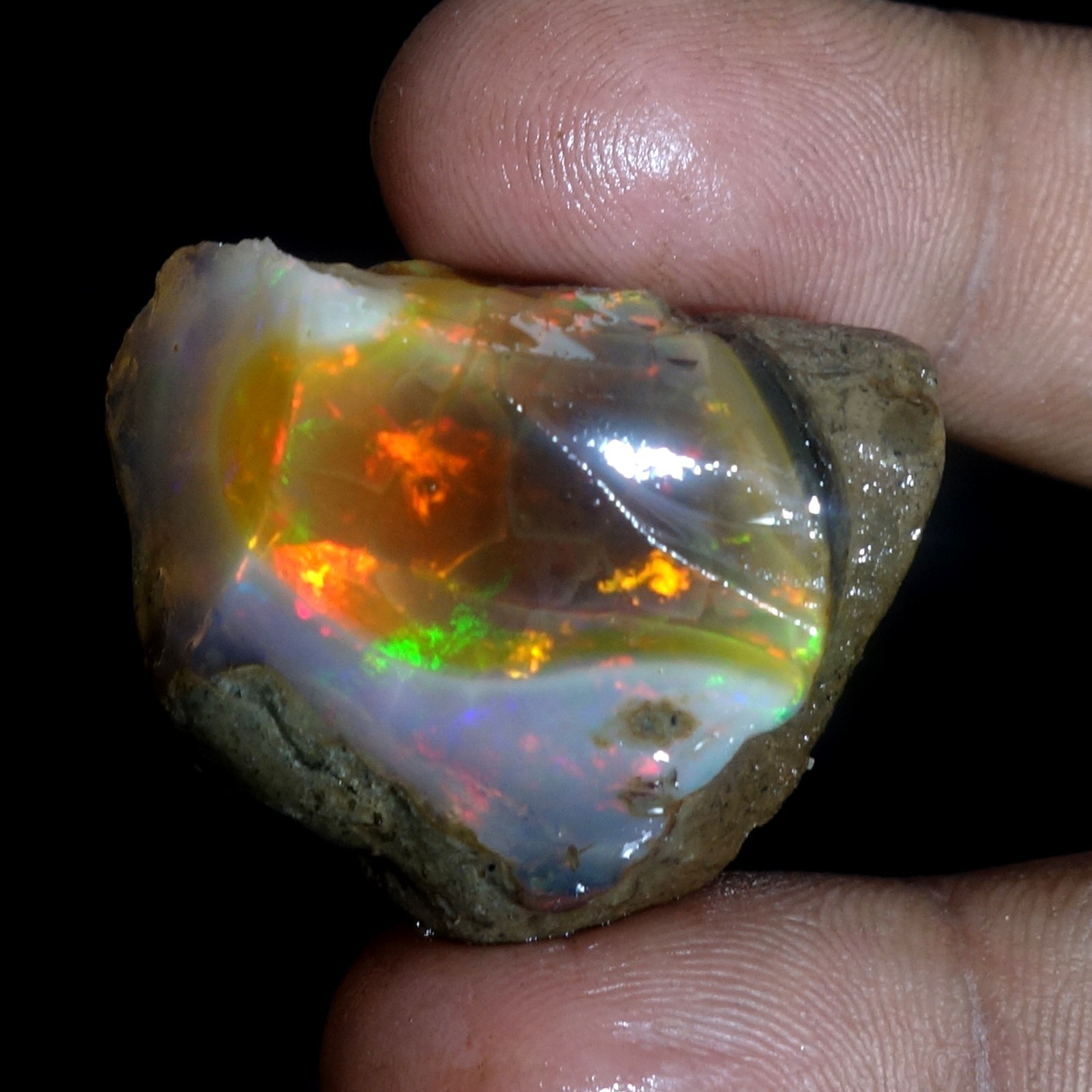 AA+ Ethiopian Oli Opal Rough Entreated Welo Opal Multi Fire Color Flash 81.40Cts