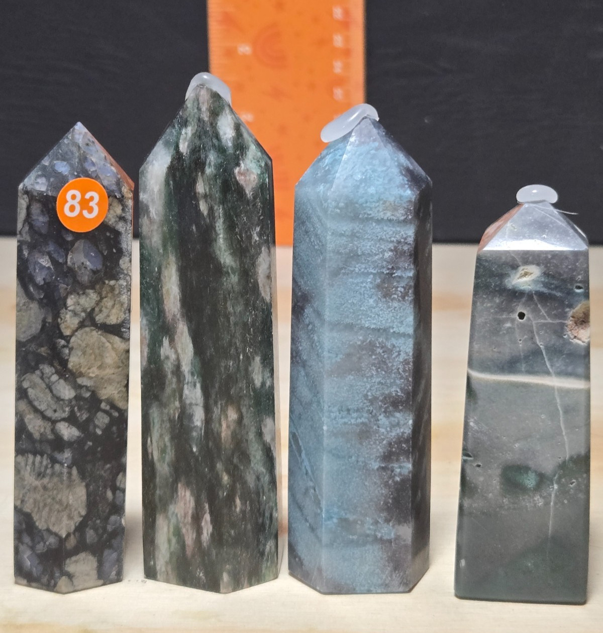 Set of (4) HIGH QUALITY towers! Variety pack of minerals! Emerald, OJ, ++ O83