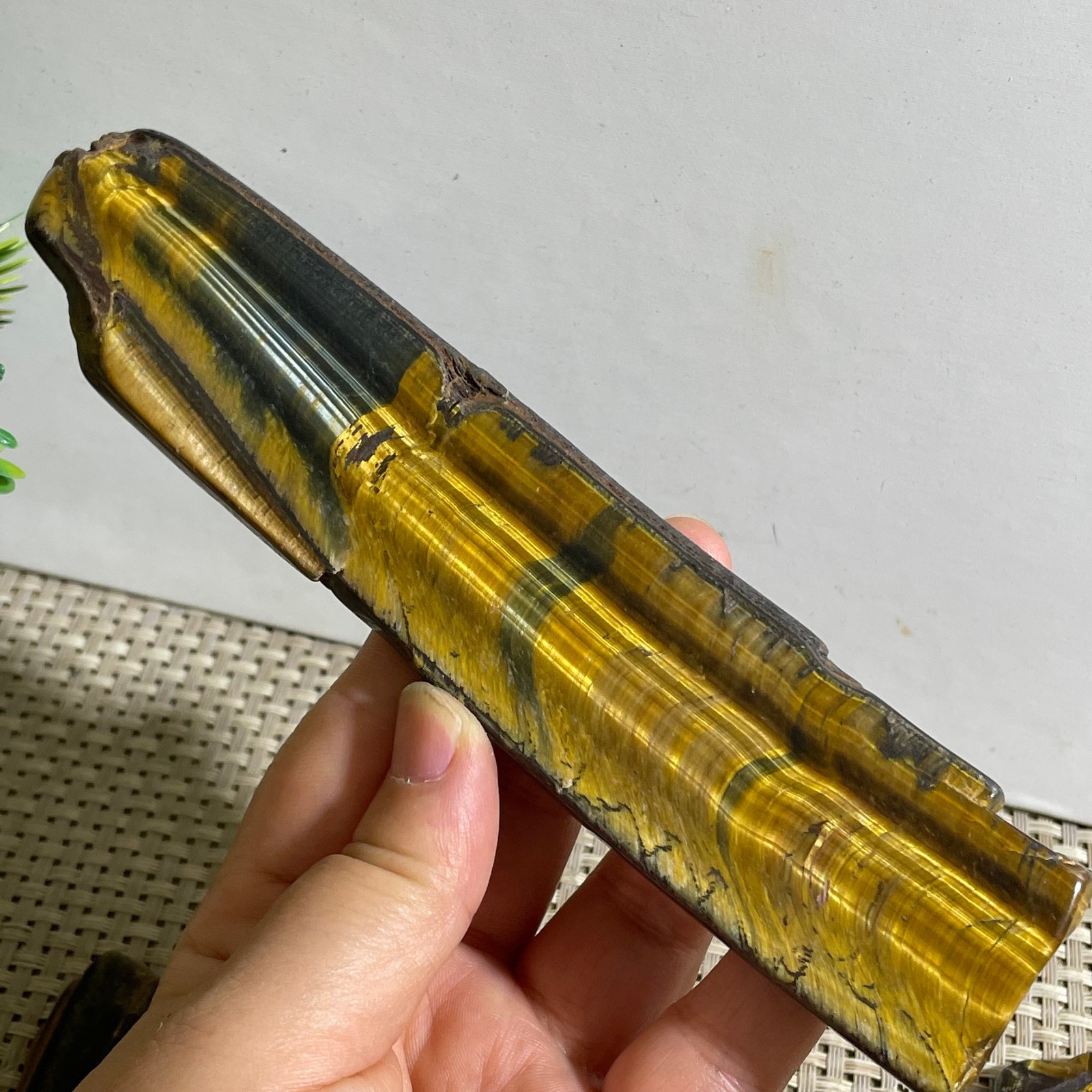 130g Natural tiger’s-eye Rough Raw Stone Rock Specimen Reiki healing
