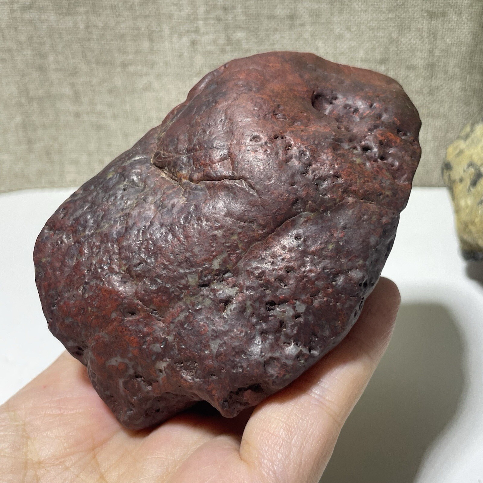 353g Natural Iddingsite meteorite specimen raw stone from China a6698