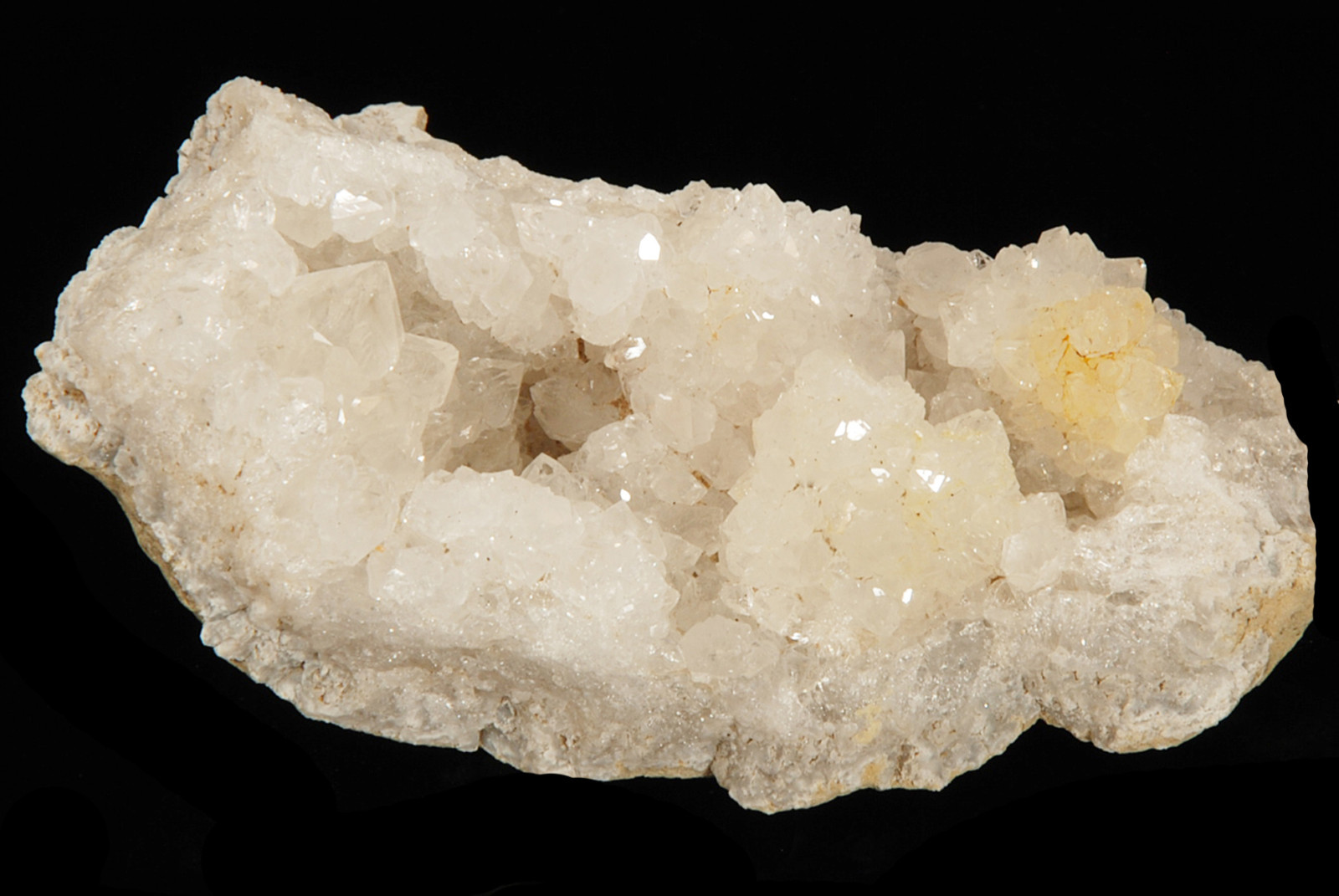 KEOKUK GEODE 2 1/2″ 2-5 Oz Rocks and Minerals Healing Crystals Specimen Gemstone