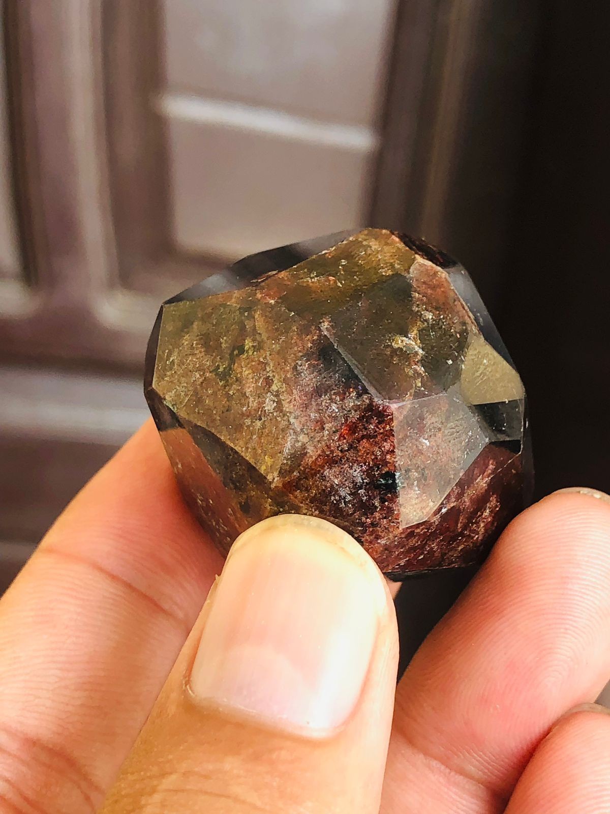 105gram Natural Gemstone Beautiful Red Almadine Garnet Specimen From Afghanistan