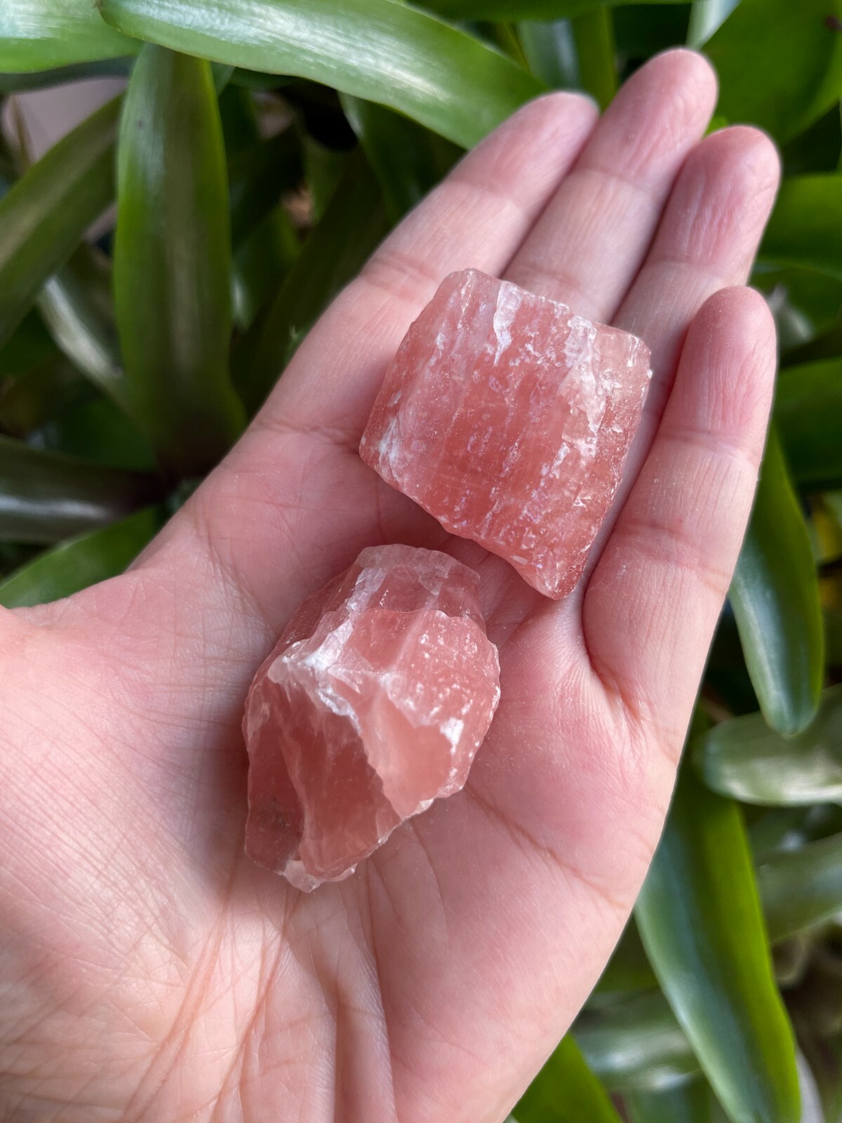 Strawberry Calcite, 1-2″ Rough Natural Strawberry Calcite Stones, Wholesale Bulk