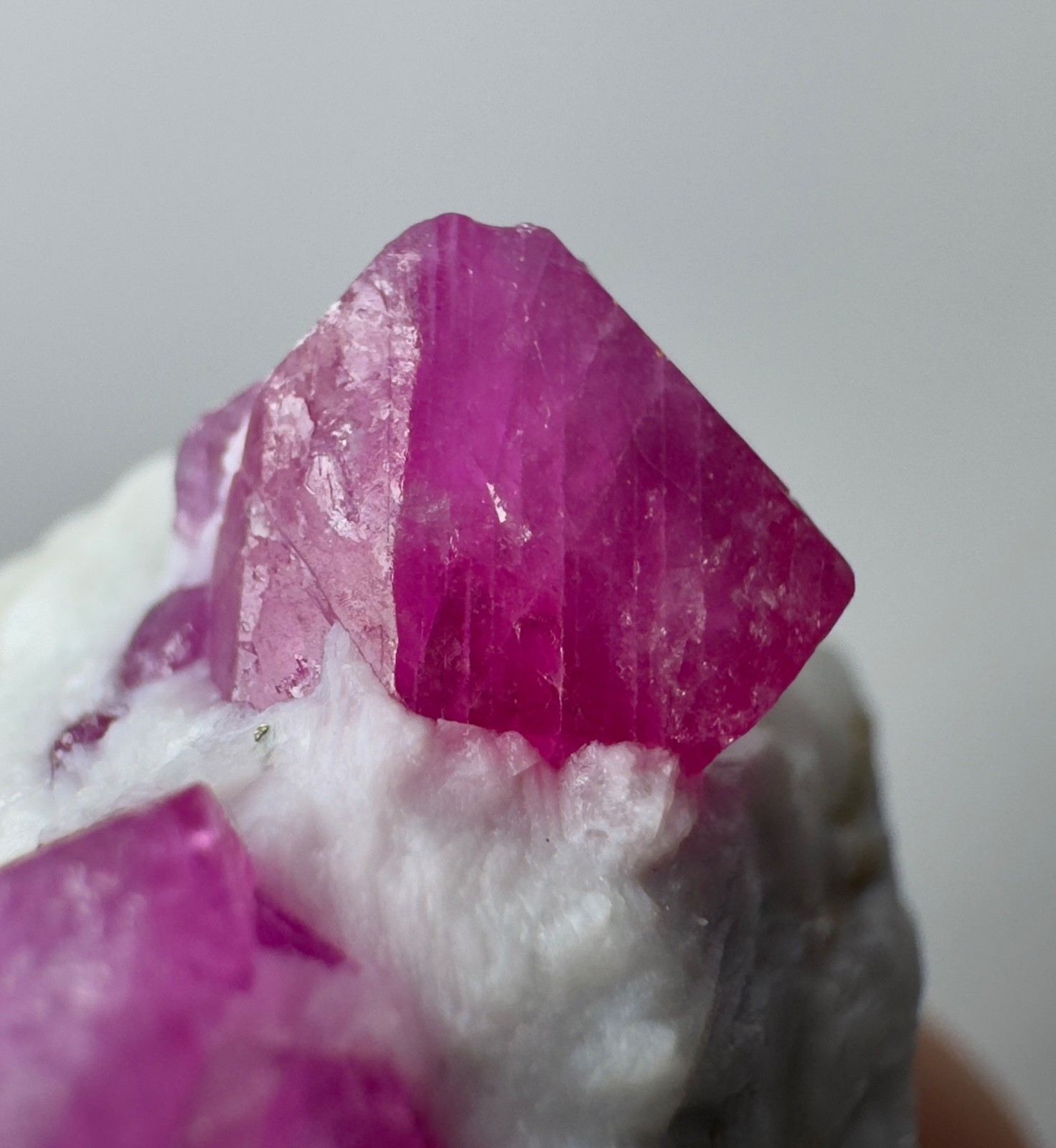 147 Ct Natural Ruby Crystal On Matrix From Jegdalak Afghanistan