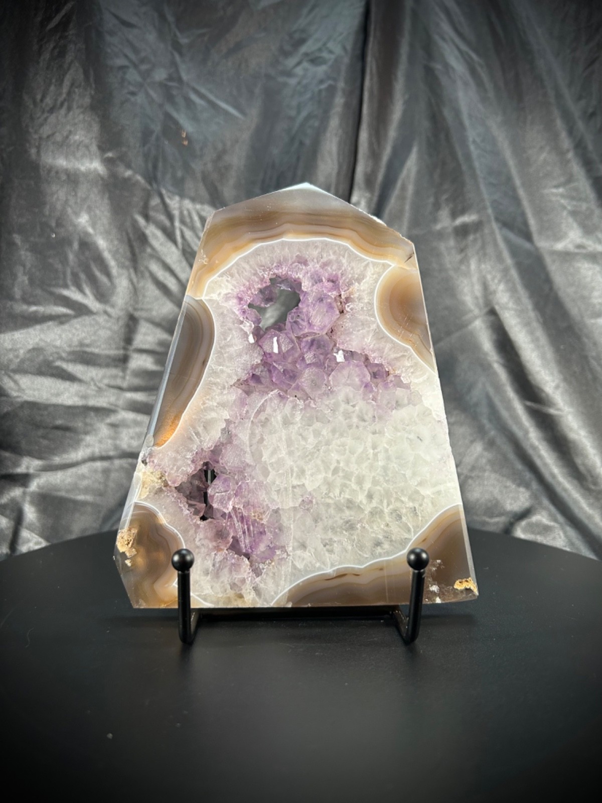 6.75″ Agate And Amethyst Slab Freeform With Metal Stand 1lb (454 grams)