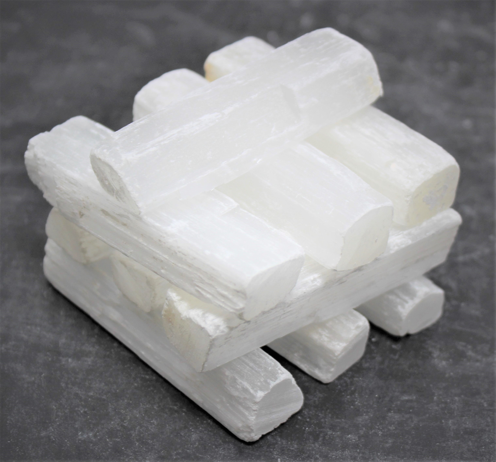 10 lb Bulk Wholesale Lot 2.5″ – 3″ Selenite Logs Crystal Stick Wand Blade