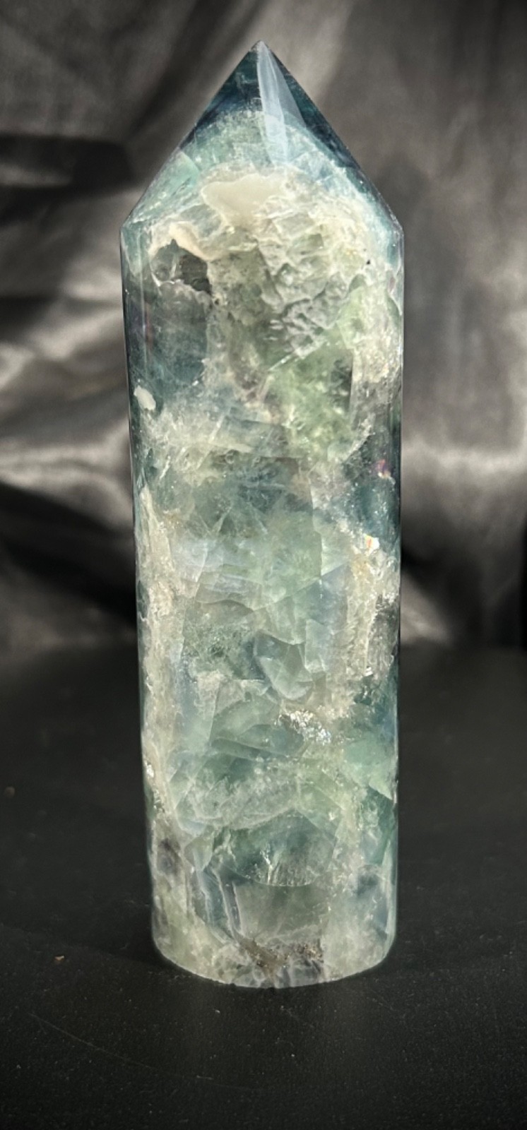 4.5″ Incredible Blue Rainbow Feather Fluorite Cylindrical Tower 10.8oz(307 gram)