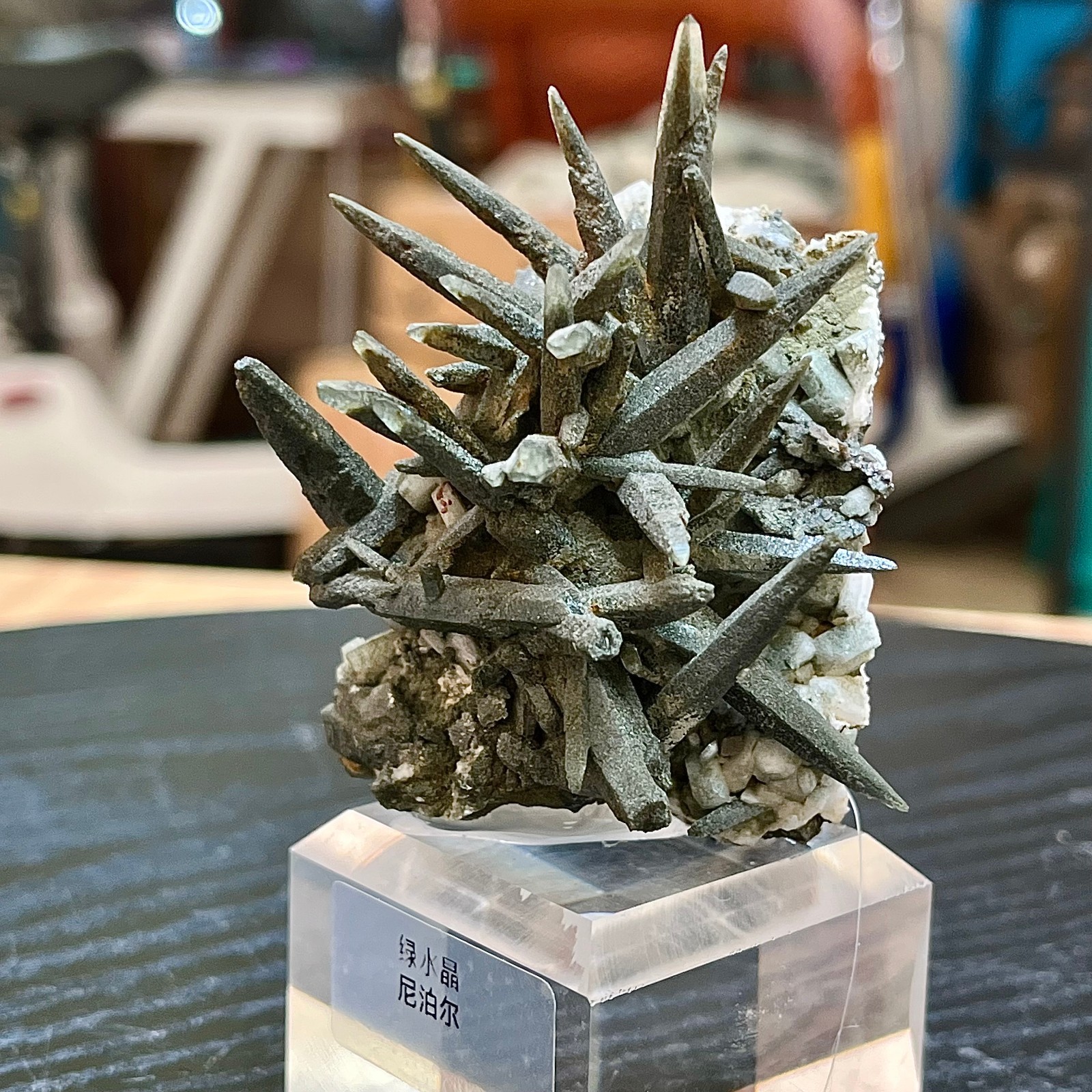 151G High quality rare green crystal crystal from Nepal specimen
