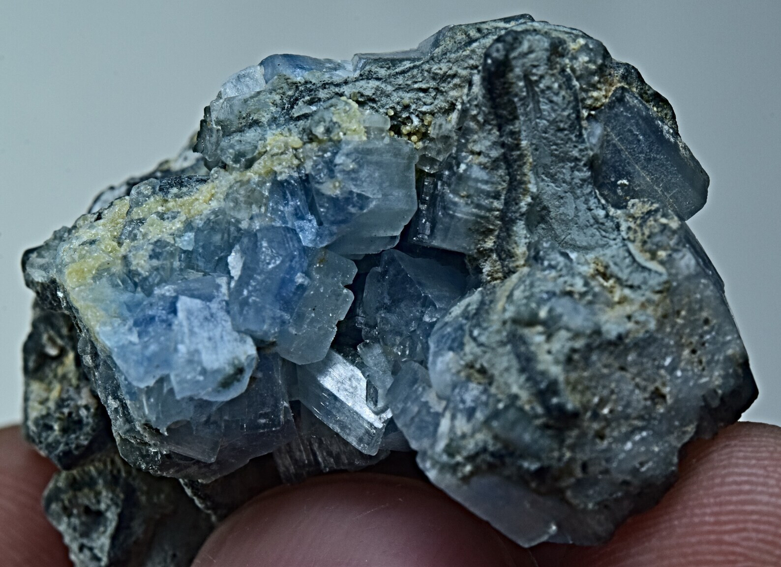 Unusual Vorobyevite Beryl Rosterite Crystal Bunch W/ Coated Tourmaline 95 Carat