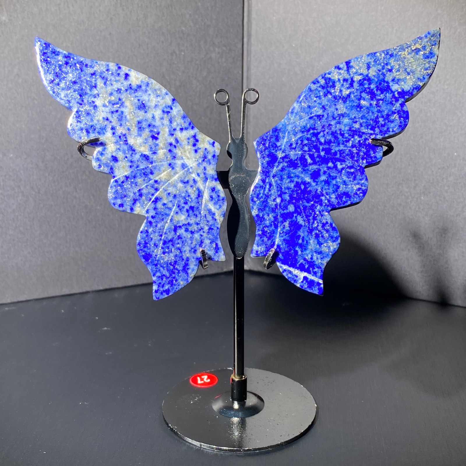 141g Natural Lapis Lazuli Mineral Handcarved Butterfly wings specimen