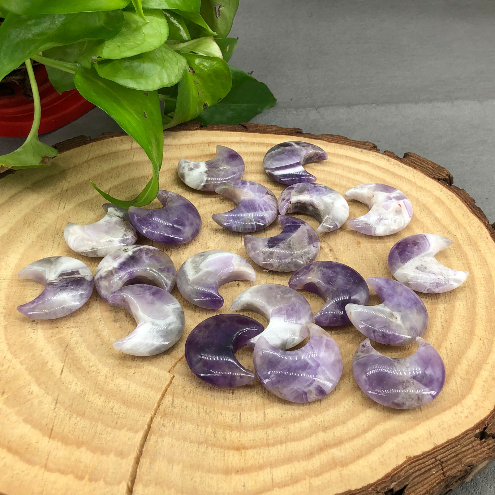 10pc Natural dreamy amethyst Quartz carved moon crystal reiki healing random