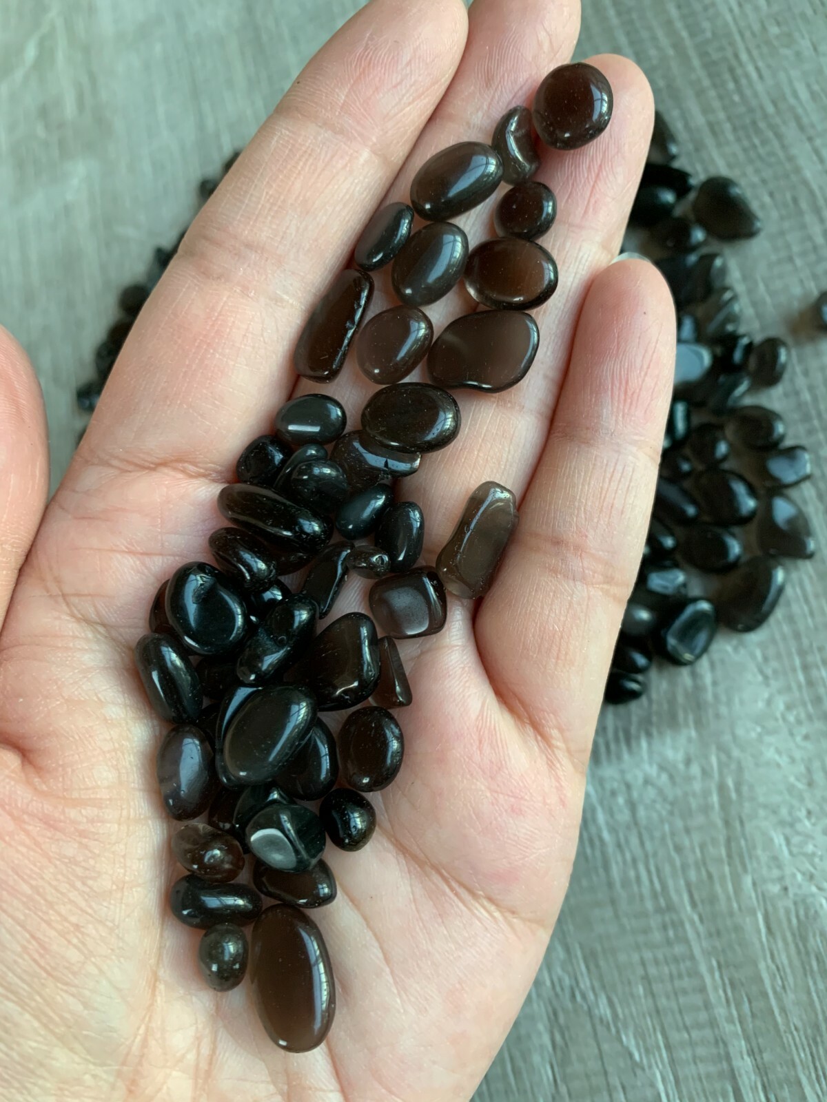 Grade A++ Black Obsidian Semi Tumbled Mini Chips 5 – 16 mm, Wholesale Bulk Lot