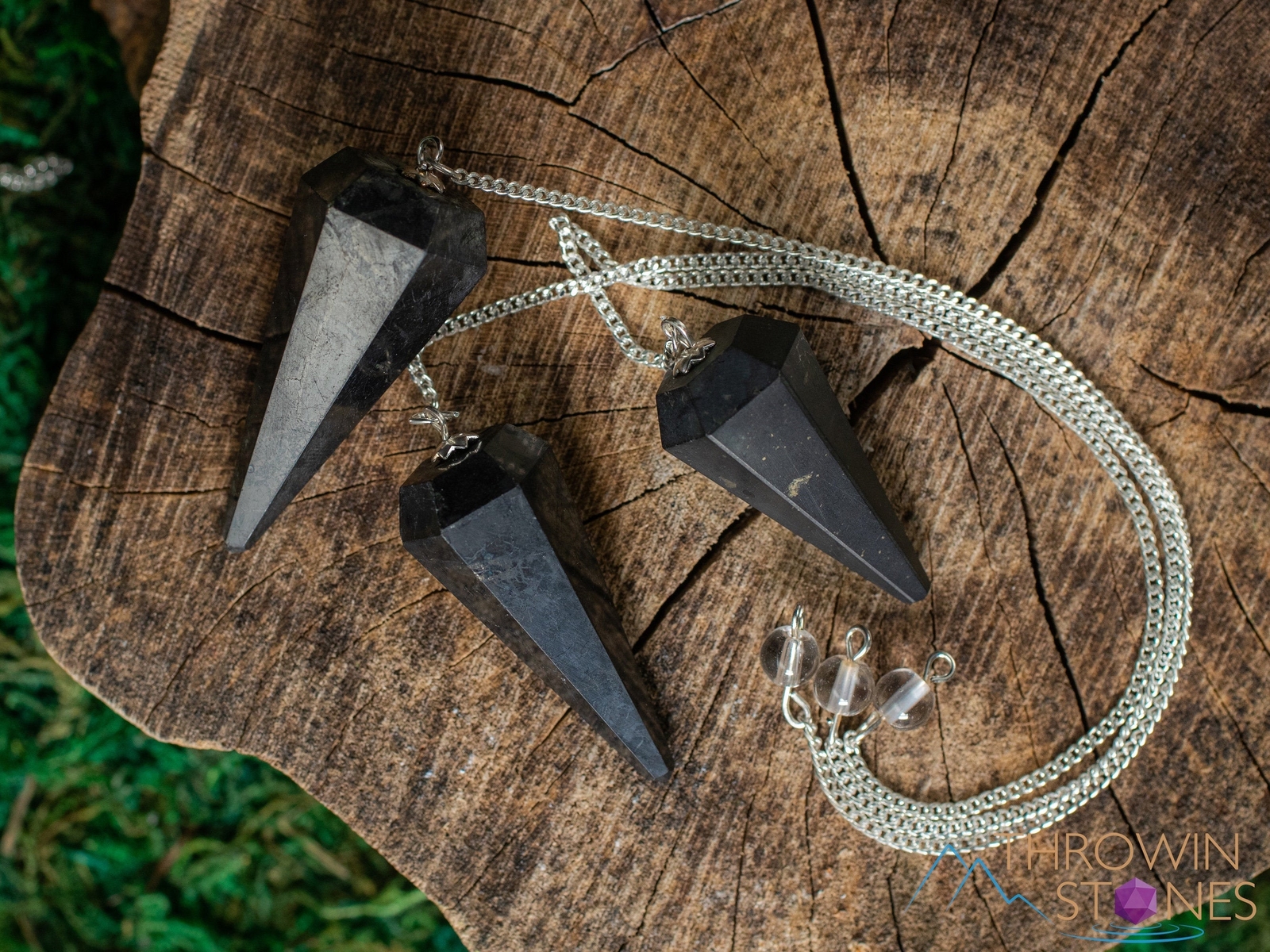 SHUNGITE Crystal Pendulum, QUARTZ Bead, Divination, Metaphysical, Healing, E1822