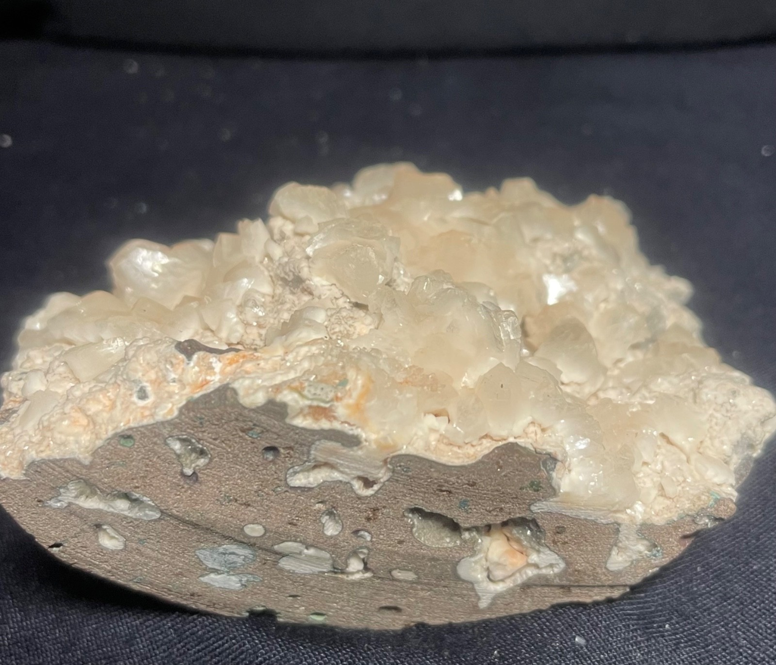Natural stilbite on calcite cluster mineral specimen 218 gr 8x9x4.5 cm video