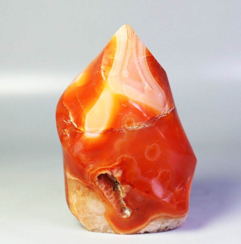 224g Natural Red Orange Carnelian Agate Quartz Crystal Flame Freeform Madagascar