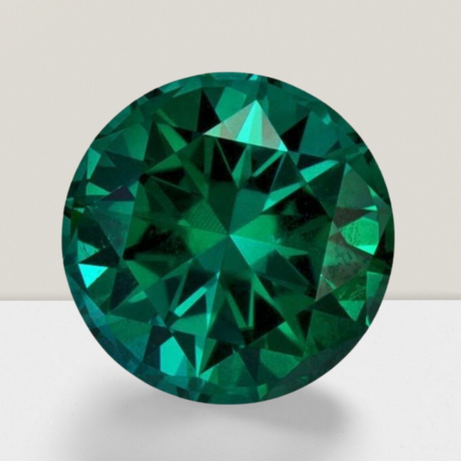 Green Tourmaline Round Cut Gemstone 1.80 Cts – 8 mm Flawless Loose Gem