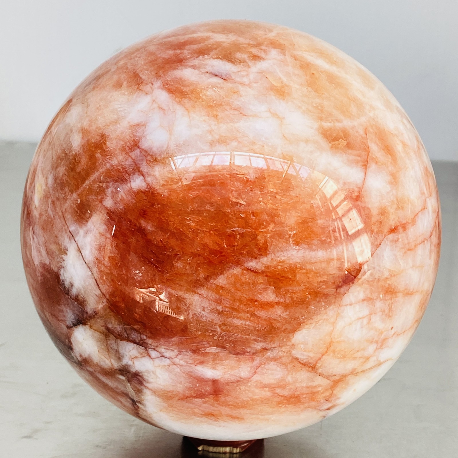 Natural Red Glue Flower Quartz Sphere Crystal Ball Healing 4820G