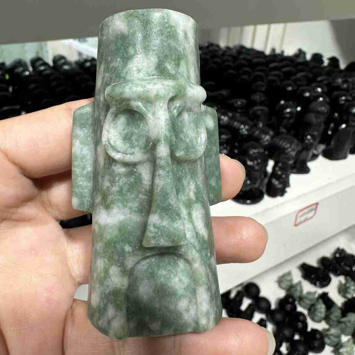 1pc Natural Lushan jade Quartz Hand Carved Crystal Skull Reiki Gem Decor