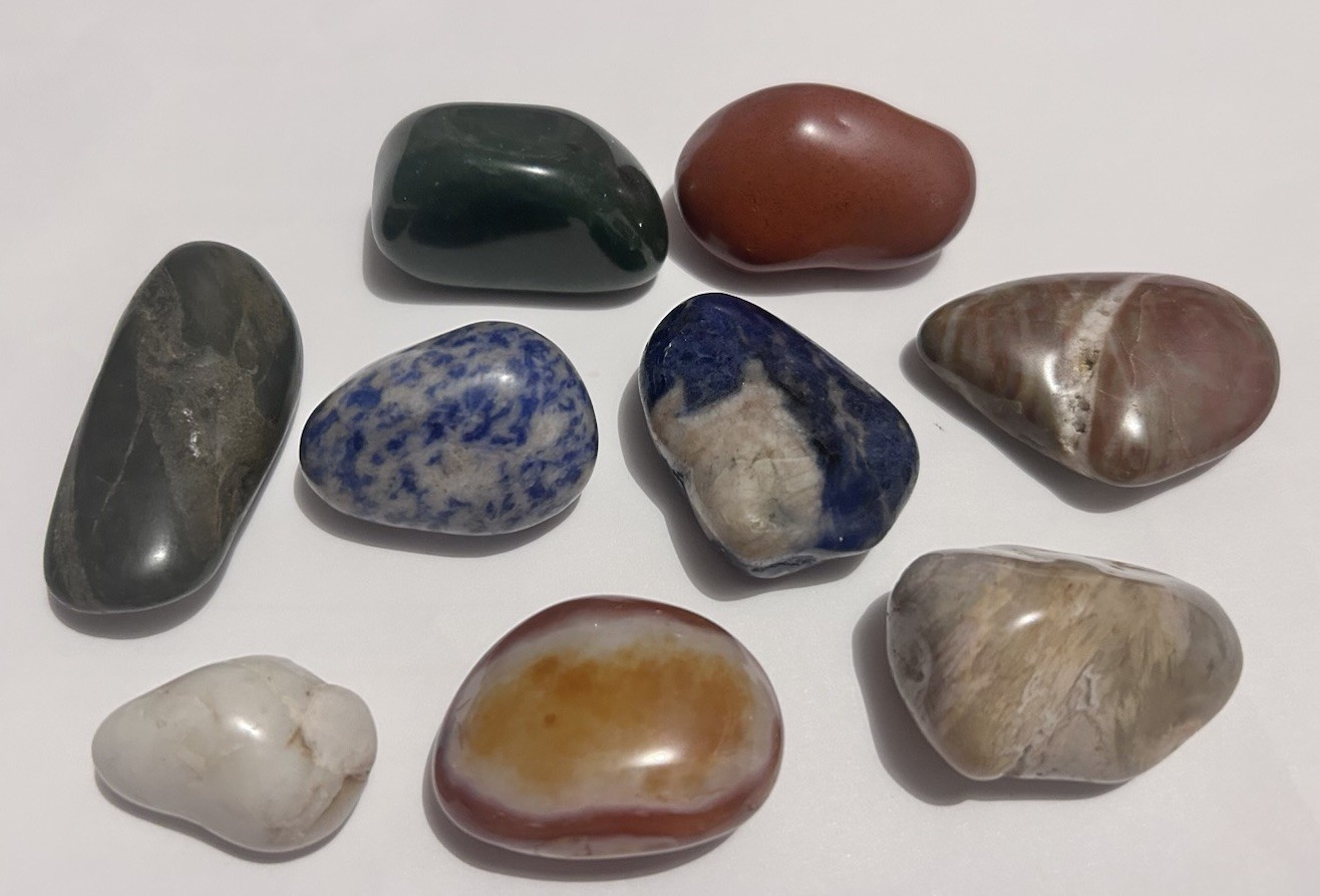 Mixed Tumbled Stones Lot 10 Pcs-Healing Crystals Agate Jasper Sadalite Aventurin