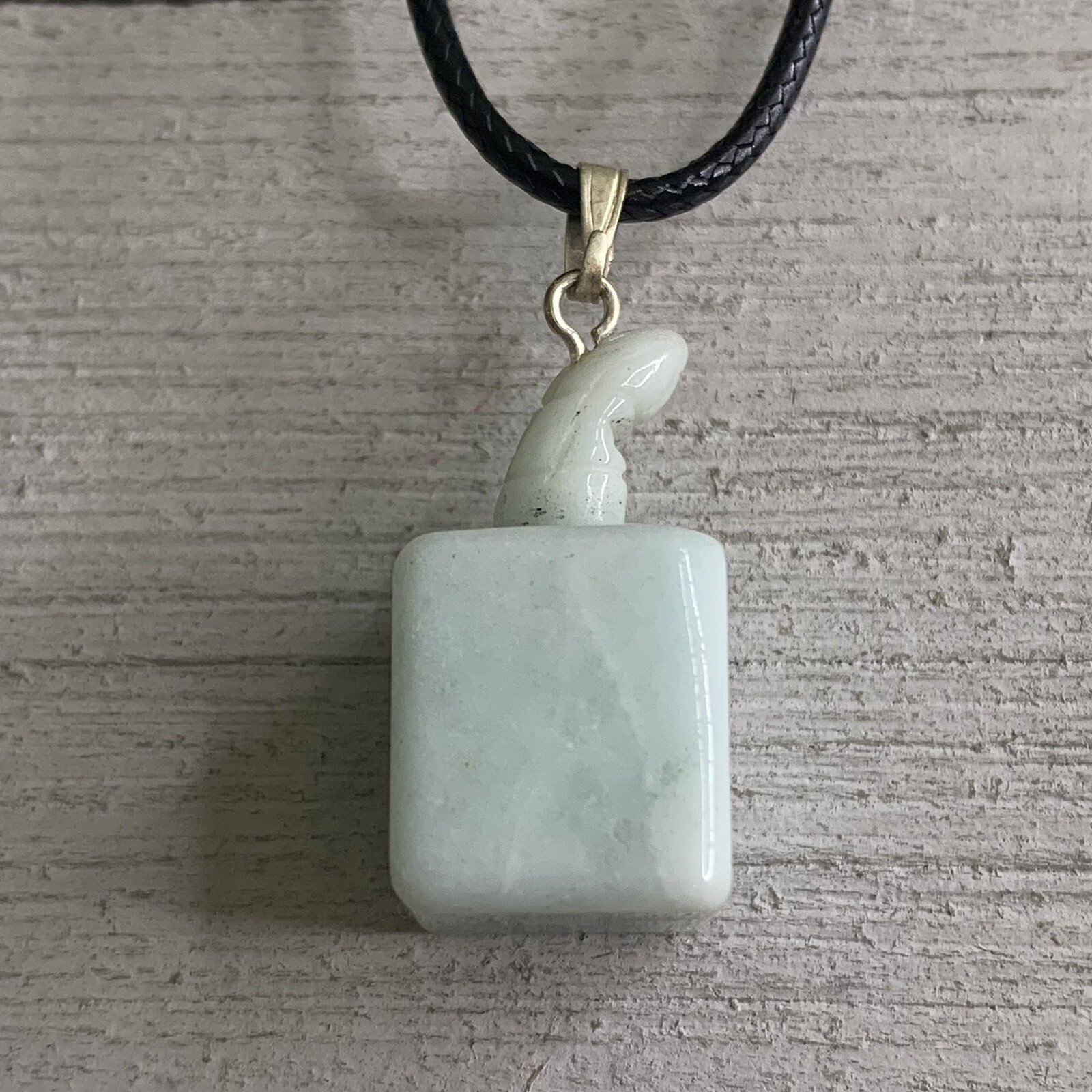 Amazonite Carved Stone Perfume Bottle Pendant Necklace Adjustable Cord Chain 20″