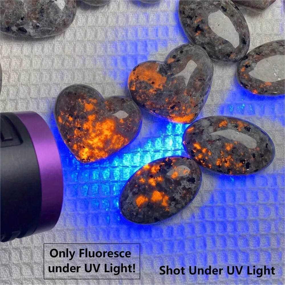 Natural Yooperlite Heart Tumbled Stone UV Light Glow Reactive Sodalite Gemstone
