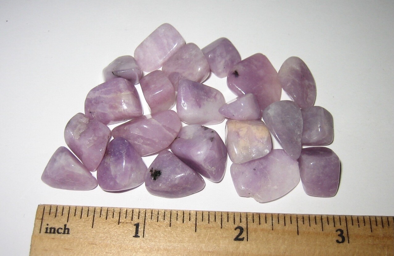 21 TUMBLED POLISHED 0.4″-0.6″ GEL LITHIUM SILICA (PINK LEPIDOLITE) STONES 35g *9