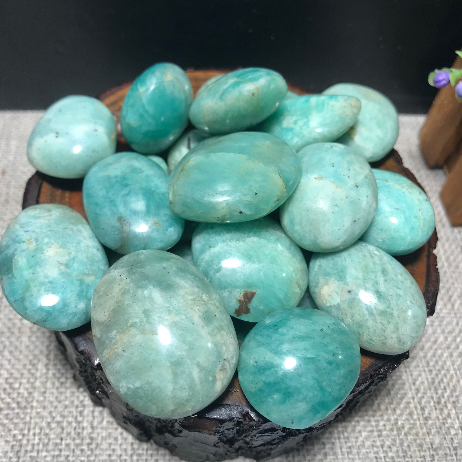 1000g 60pcs Natural Amazon Tianhe Stone Polished crystal Energy Healing