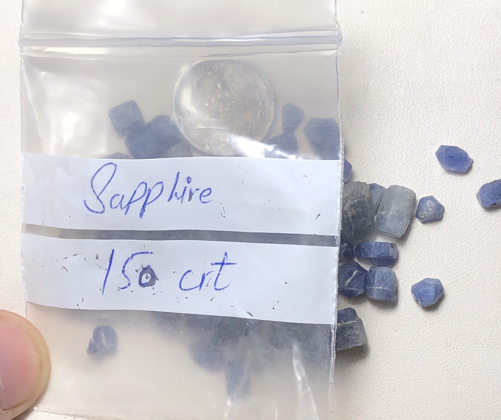 150 Crt / Beautiful Natural Rough Sapphire