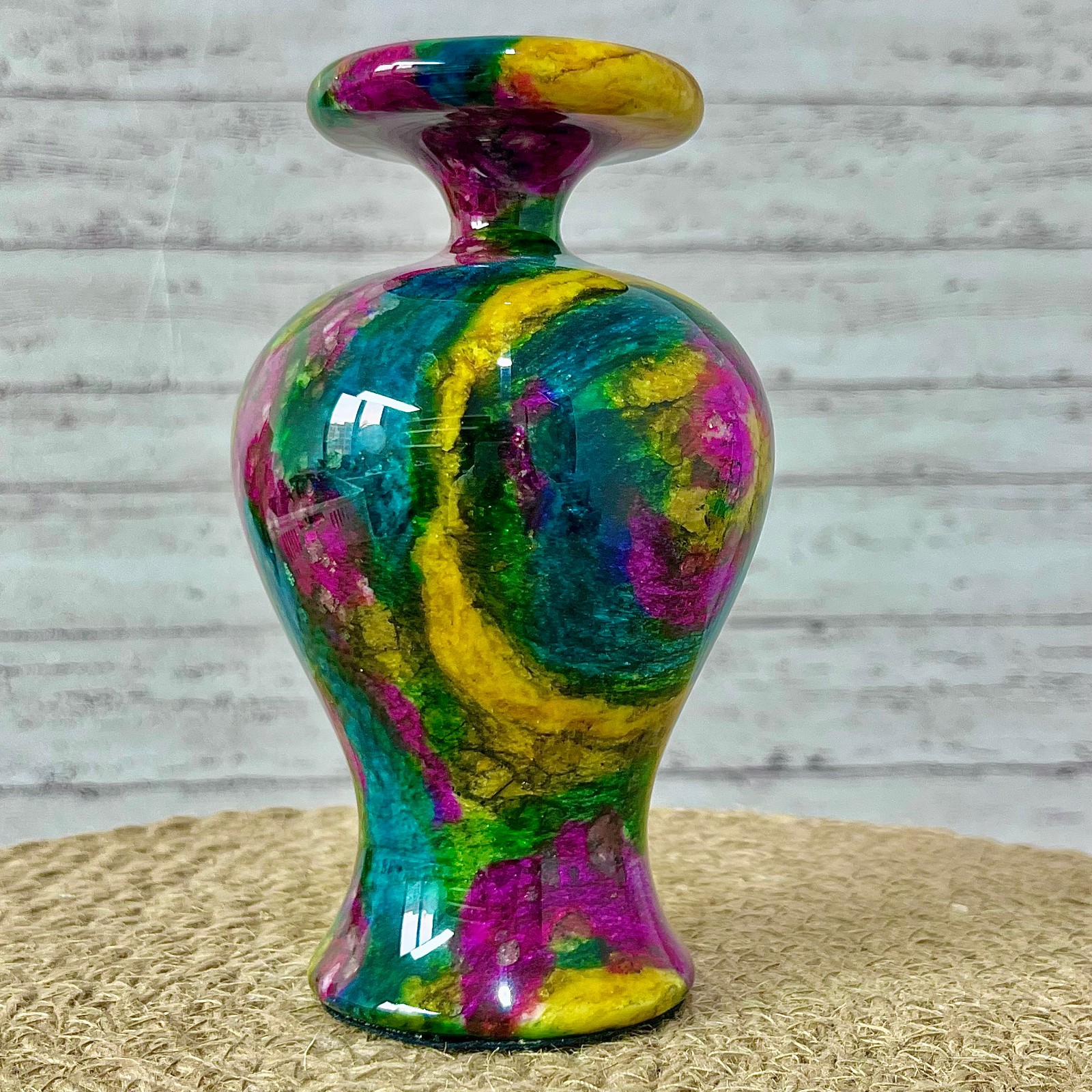 Small Neck Polychrome Jade Vase Single Stem Flower Arrangement Ornament 870 g