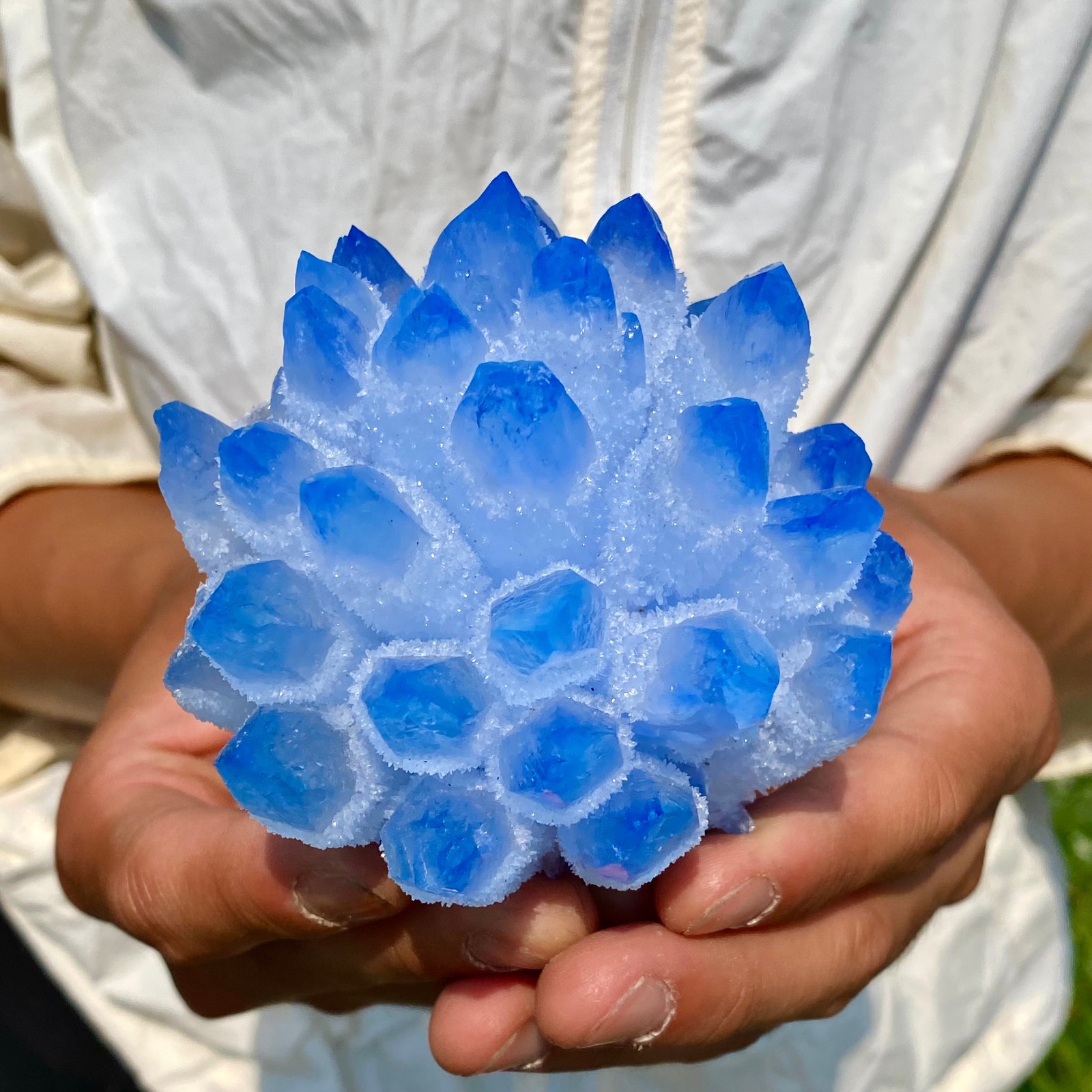 454G Newly discovered blue crystal cluster flower shaped mineral specimen