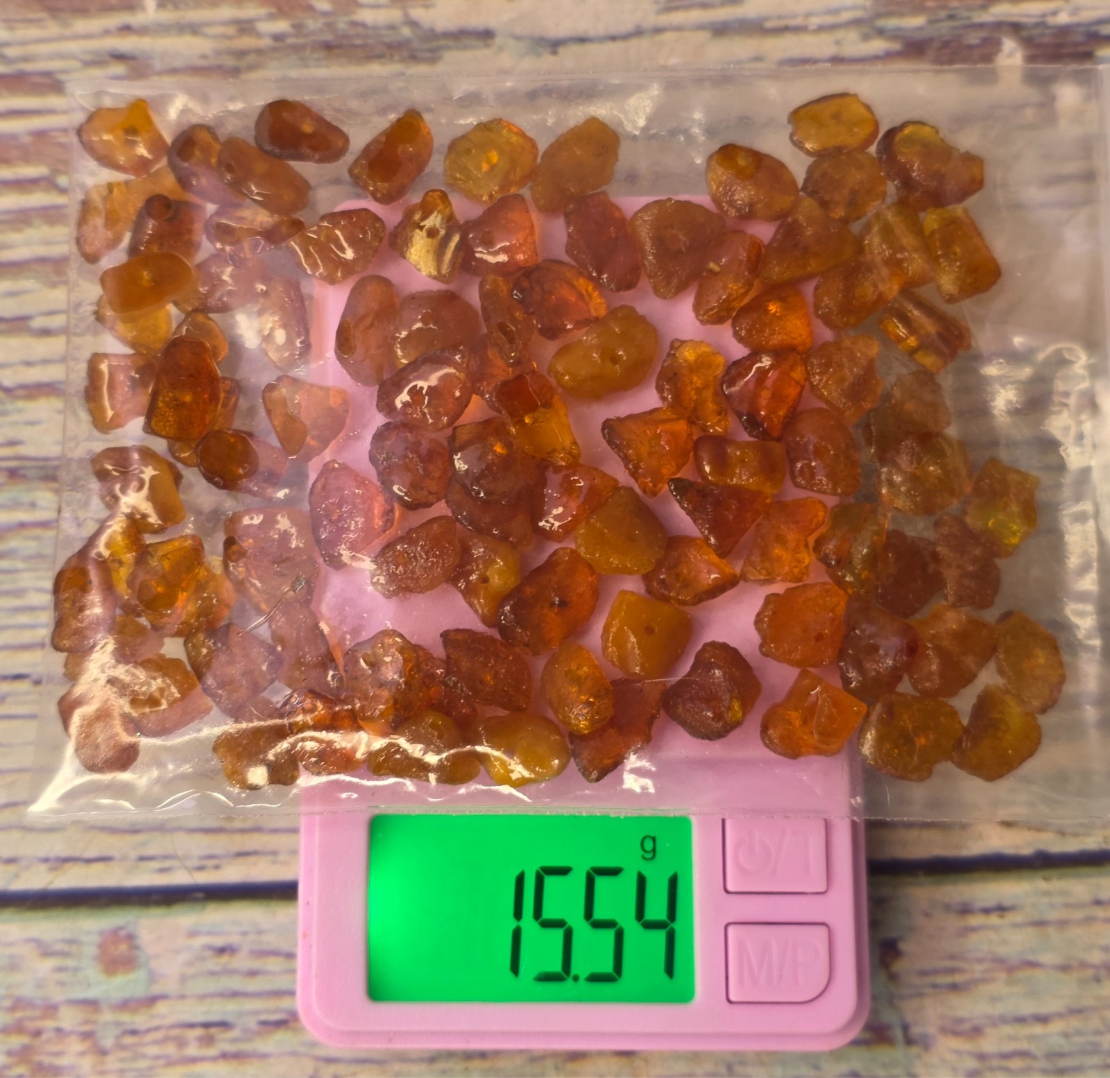 100 Genuine Amber Chips Pre-Drilled Holes 15.54g Natural
