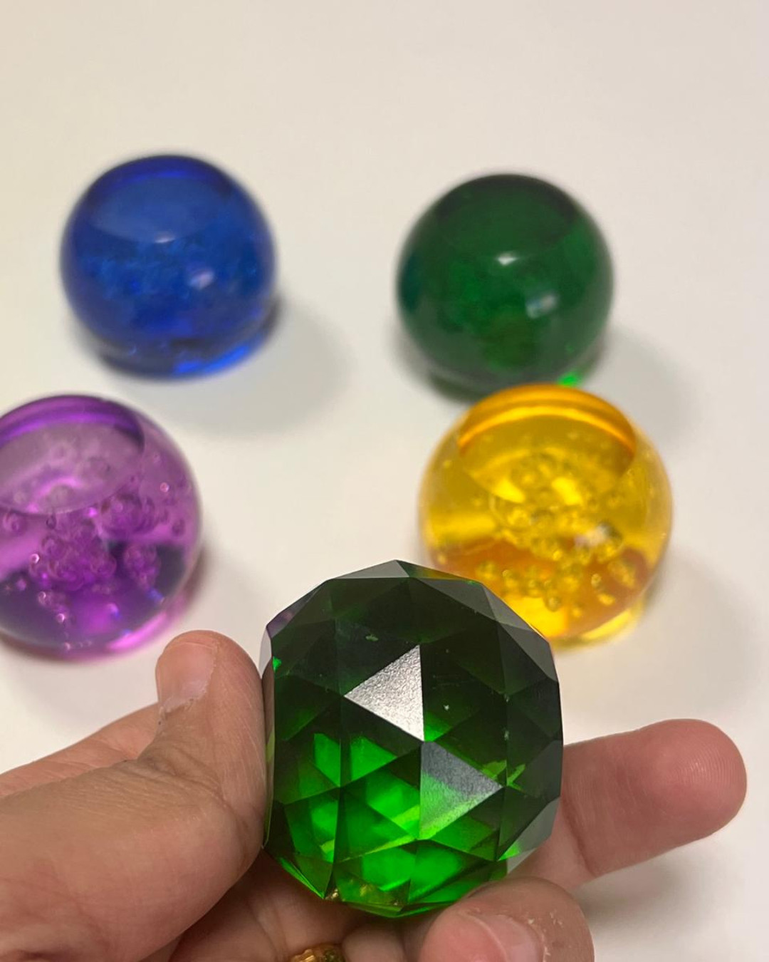 Stackable Crystal Glass Ball Set 5pc Rainbow Bubble Faceted Home Decor