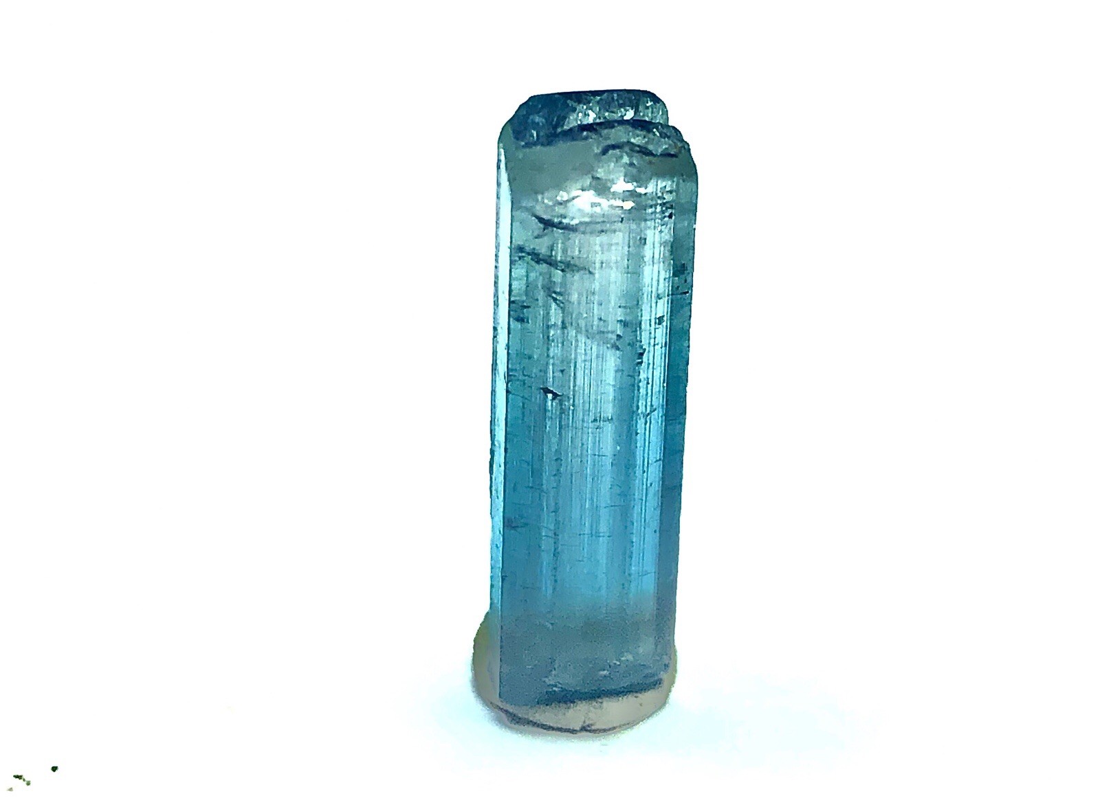 Beautiful an amazing naturel top quality blue color tourmaline crystal from afg