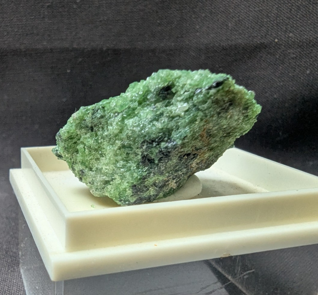 Green Zoisite Crystal Mineral – Arusha Region Tanzania – Cased