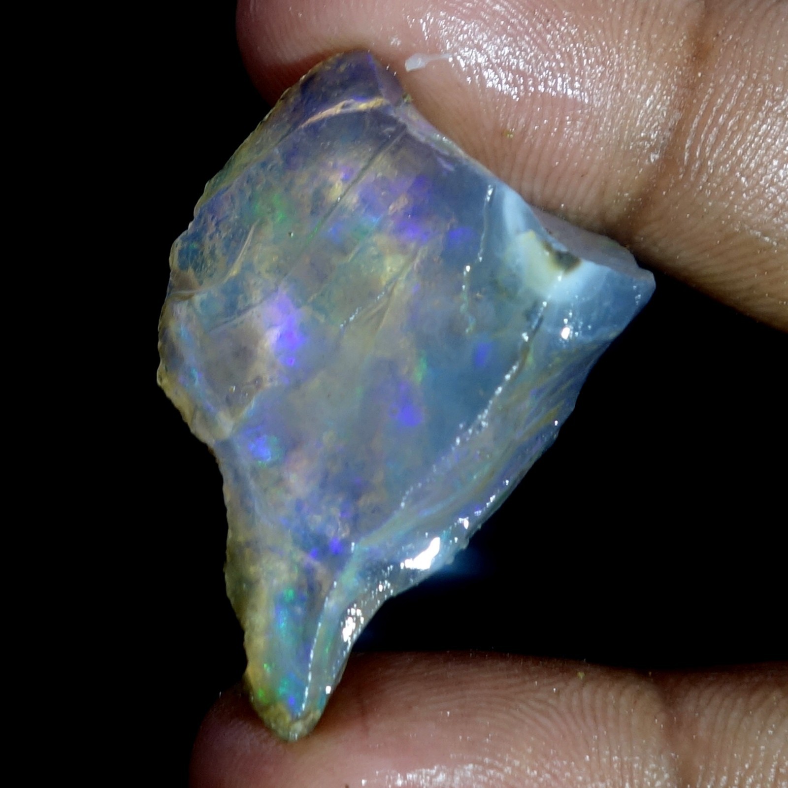 AA+ Ethiopian Oli Opal Rough Entreated Welo Opal Multi Fire Color Flash 54.50Cts