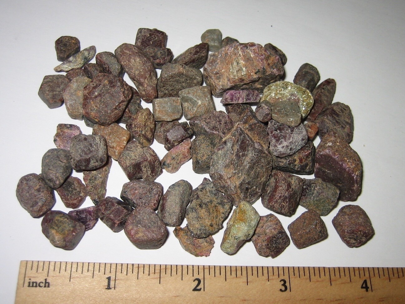 60+ SMALL NATURAL ROUGH 0.2″- 1″ MINE RUN RUBY CRYSTAL MINERALS ~ 157.4grams *A
