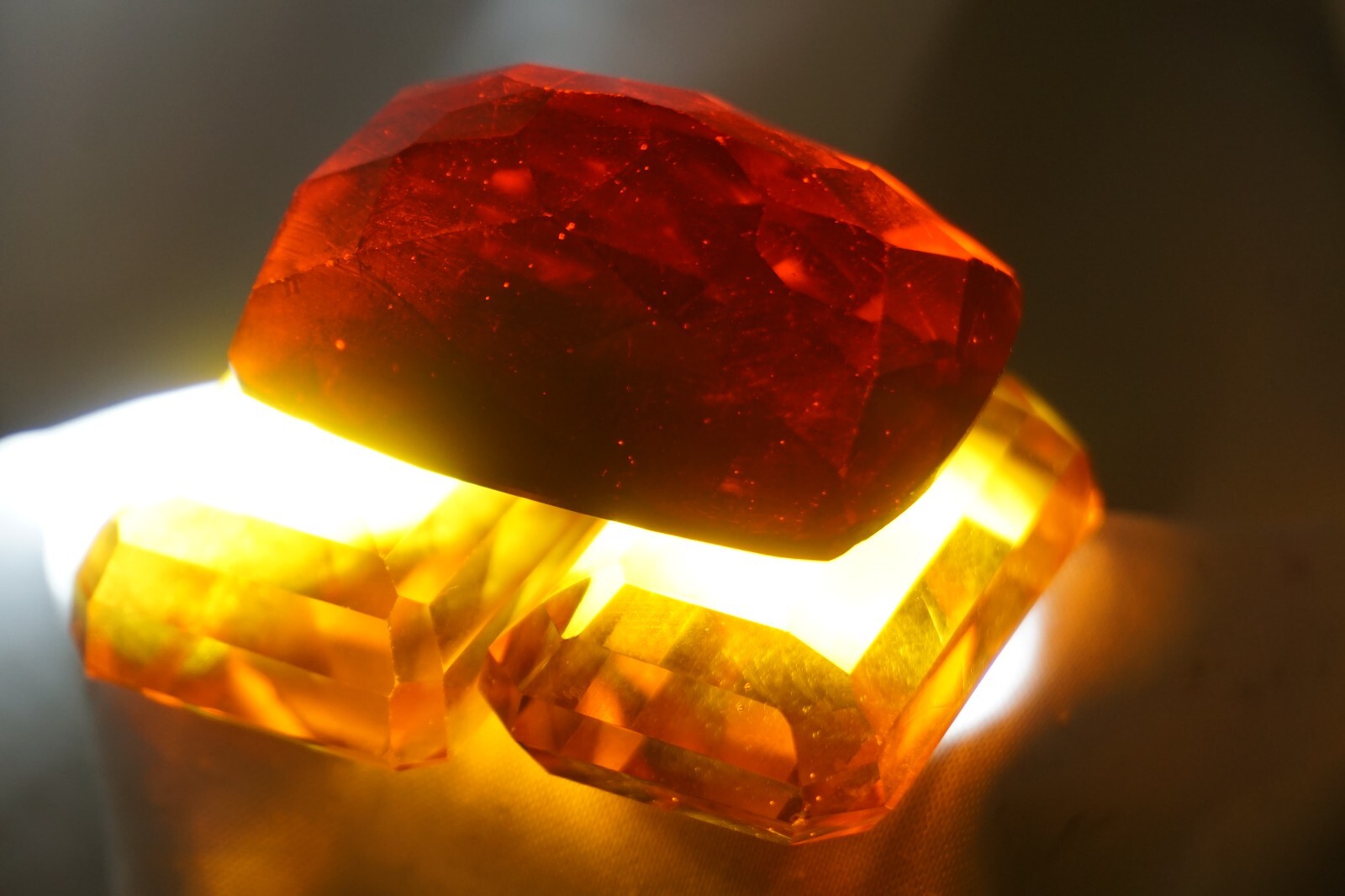 USA – Andara Crystal – Multiple Colors – 326ct – FACETED GEM (Monoatomic) #yep5