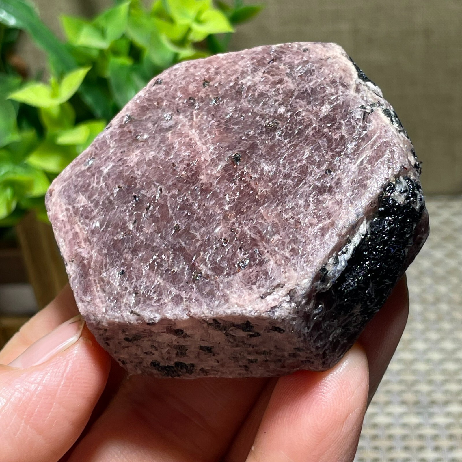 Rough Red Corundum Stones – Raw Ruby stone crystal Reiki Madagascar 183g A51