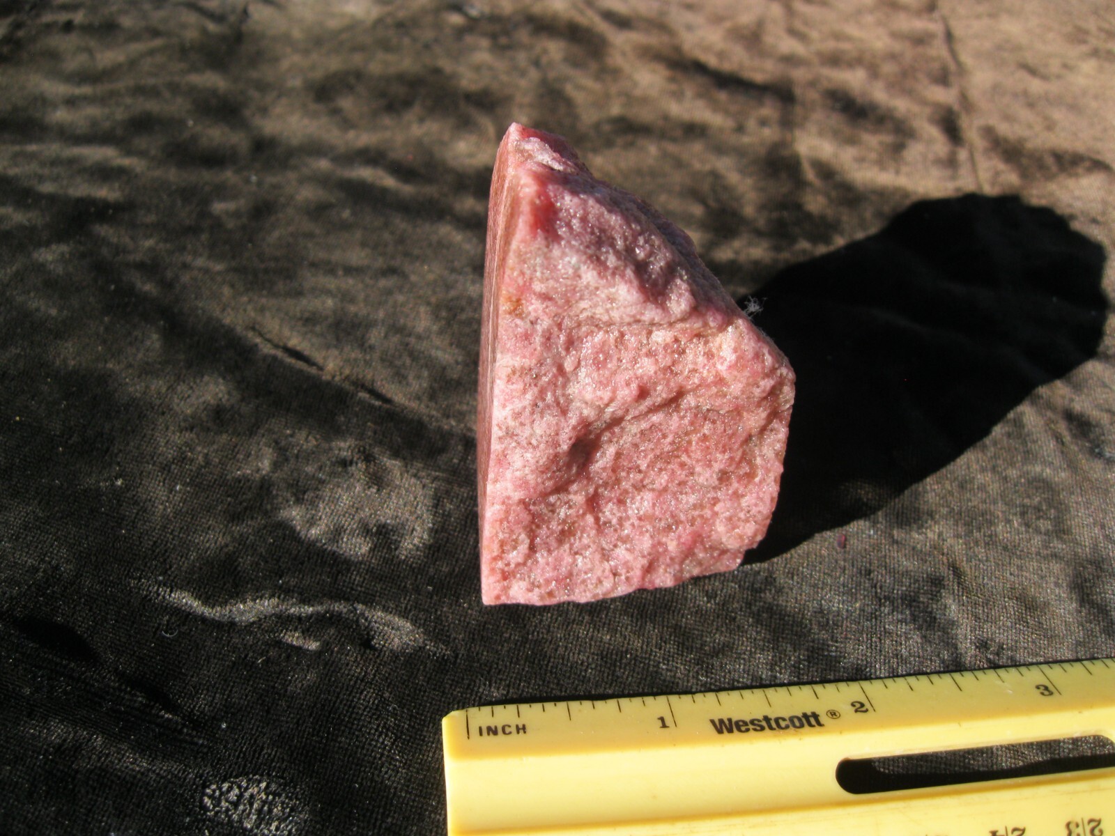 RHODONITE specimen, rare crystal mineral 2 1/2 x 1 1/2″ 4.7 oz. / 134 g.