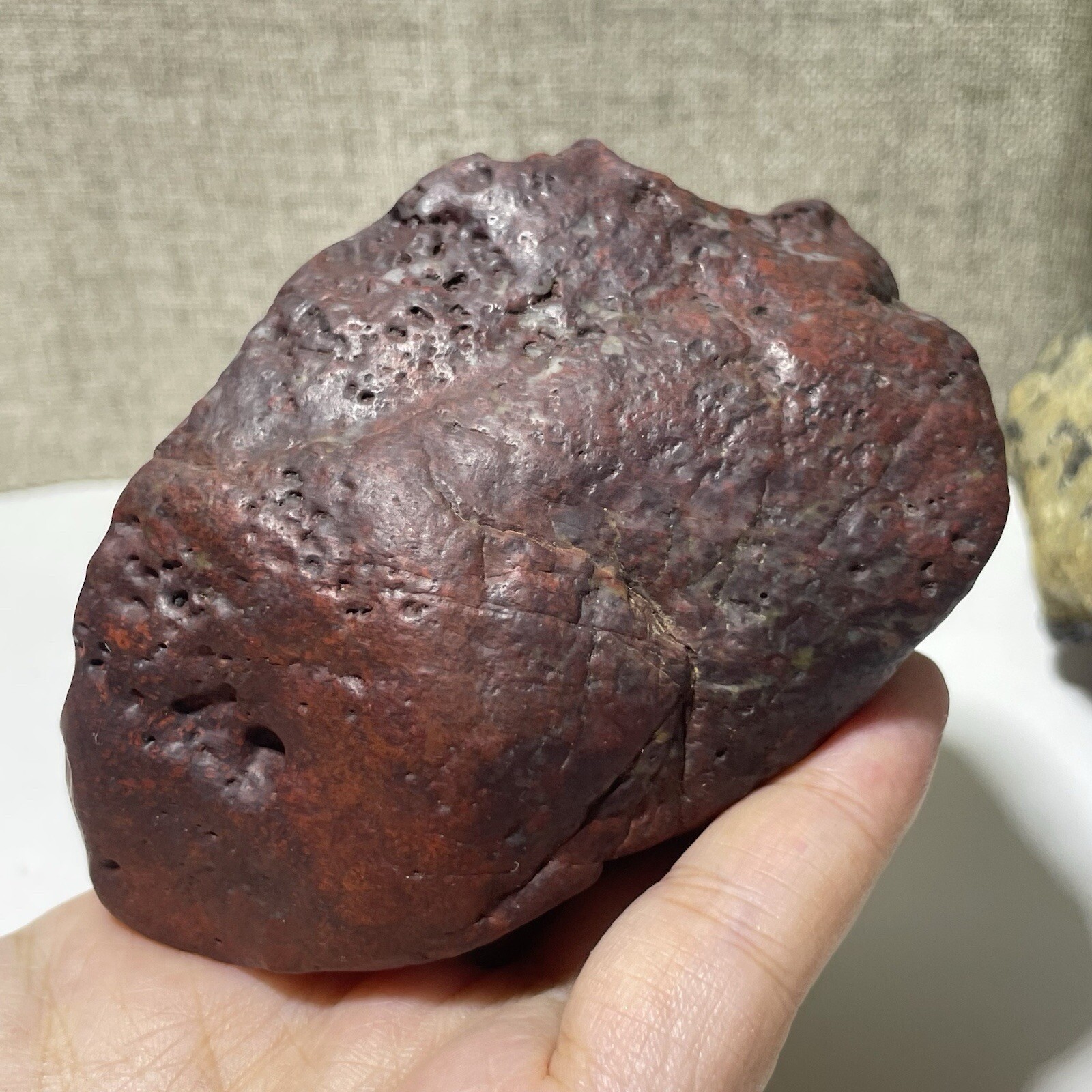 353g Natural Iddingsite meteorite specimen raw stone from China a6698