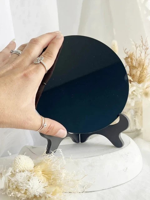 Obsidian Scrying Mirror – Hand Polished 3.3″ Black Mirror for Divination, Energy