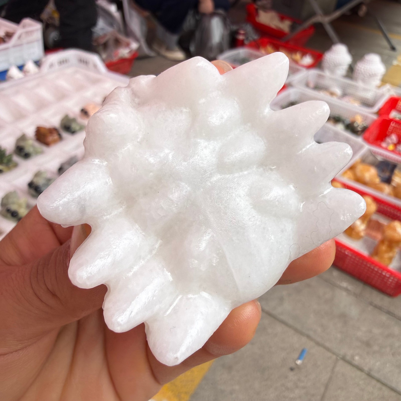 1pc Natural White marble Quartz Carved Spider Crystal Reiki Decor