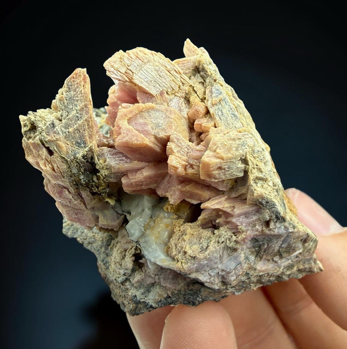 Inesite Crystals : Harstigen Mine . Värmland , Sweden 🇸🇪