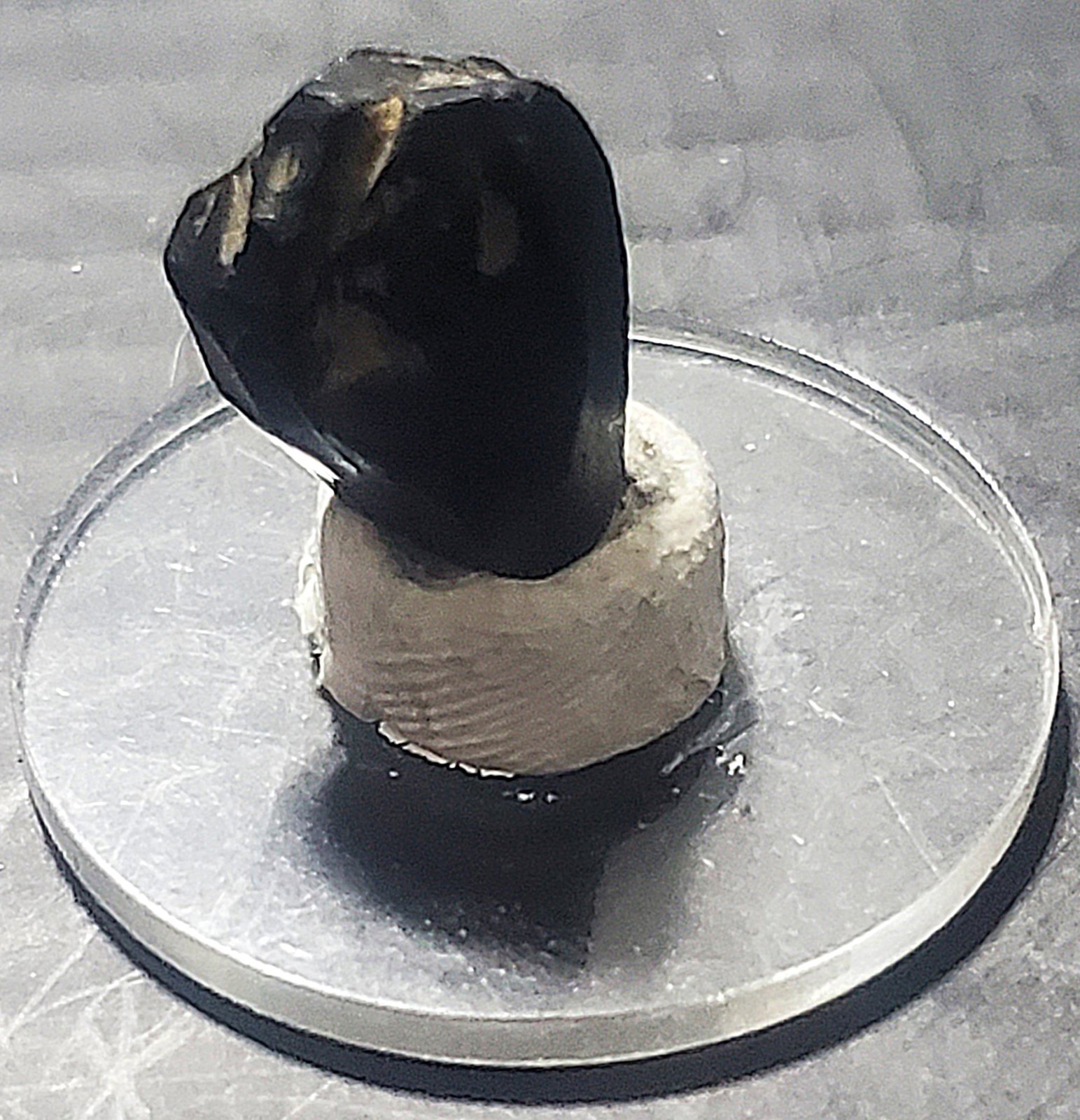 8.7ct Black Spinel Specimen From New York, USA