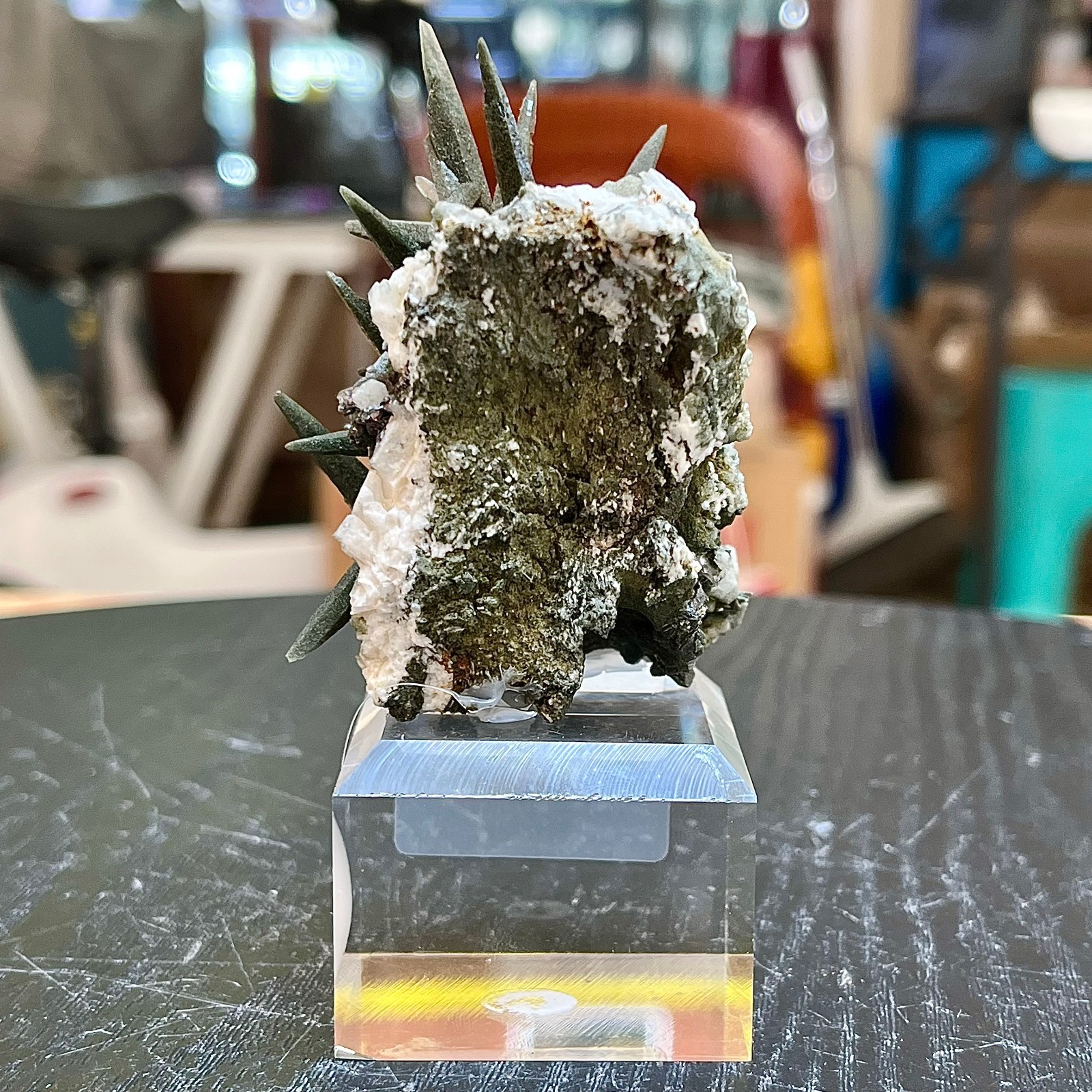 151G High quality rare green crystal crystal from Nepal specimen